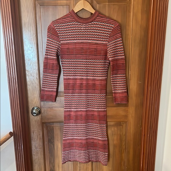 Free People Dresses & Skirts - Free People Fitted Dress with 3/4 Sleeves Small